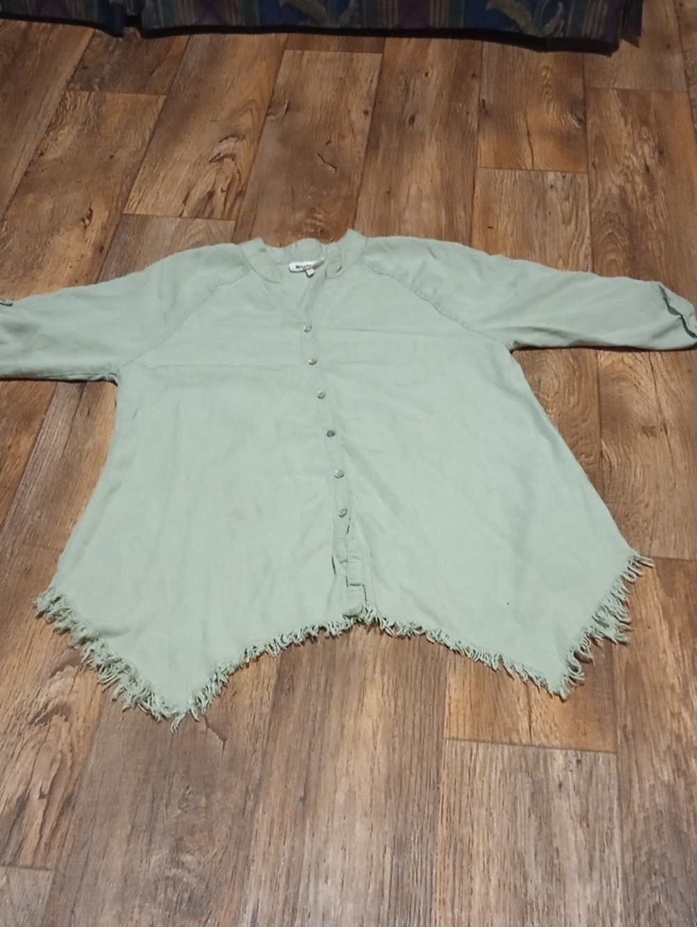 Light Green Hester & Orchard Button-Down Fringe Hem Women's Top Size Small